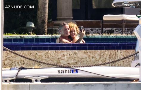 Candela Marquez Sexy Seen With Alejandro Sanz Showing Off Her Sizzling Bikini Body Aznude