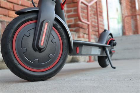 Xiaomi M365 Pro Electric Scooter Review | Mi Electric Pro
