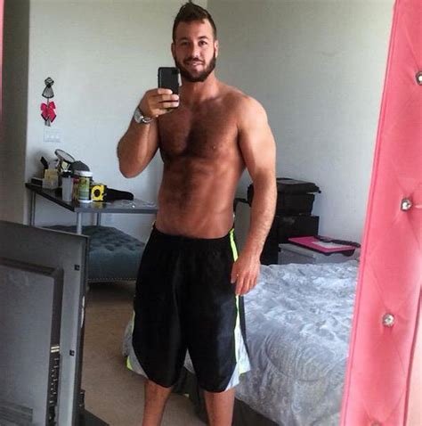 GAY MANS PLEASURE STRAIT PORN STAR CHAD WHITE