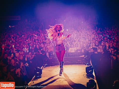 Melissa Naschenweng Melissa Naschenweng Nude Photo Fapullo