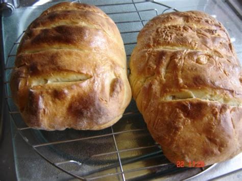 Griechisches Wei Brot Frisch Aus Dem Ofen Rezept Kochbar De