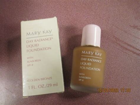 RARE Mary Kay GOLDEN BRONZE Day Radiance Liquid FOUNDATION Full