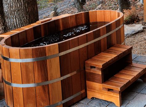 Japanese Hot Tub