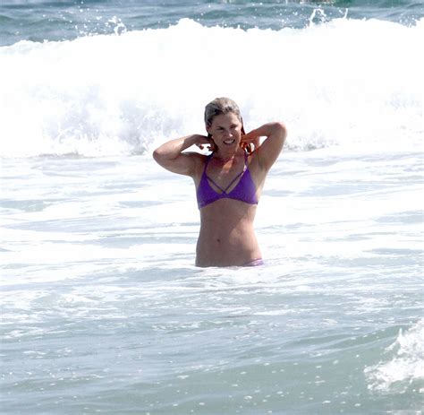 Ali Larter in a bikini on a beach in Malibu : r/HotBikiniCelebs