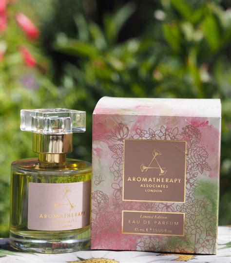 Aromatherapy Associates Eau de Parfum | British Beauty Blogger
