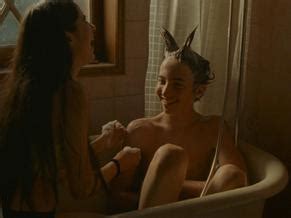 SARA MONTPETIT Nude AZNude