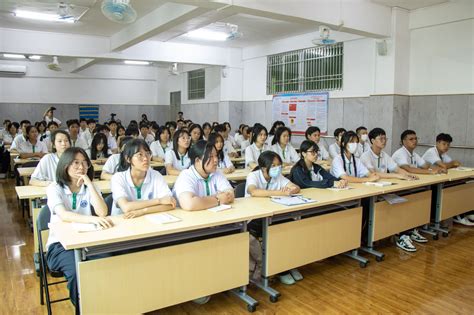 我校汕尾革命老区红色故事师生宣讲团在汕尾城区职业技术学校开展宣讲活动 汕尾职业技术学院