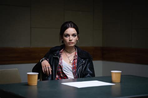 Lactrice Emma Mackey de Sex Education à Eiffel