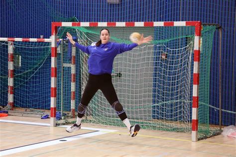 Koma Til Slands Sex Rum Eftir Endurreisn Fyrsta Sinn Undankeppni Em Handbolti Is