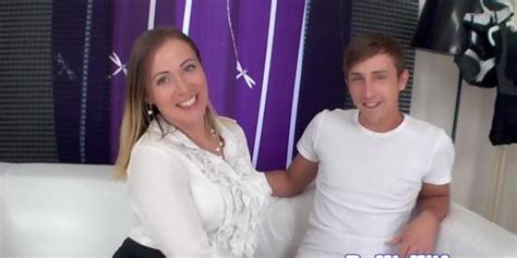 Cockriding Euro Milf Cuckolds Husband Tnaflix