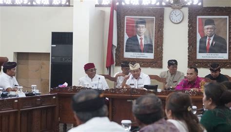 Nusabali Pj Gubernur Akan Tanya Kelanjutan Jalan Tol Ke Pusat