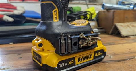 Magnetic Bit Holder | DeWALT by Ralf Hörhager | Download free STL model ...