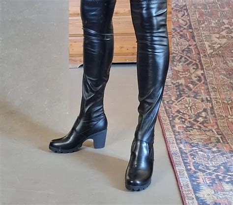 Possession By Boot JOI Gay Amateur Amateur Porn Feat Rubberflex XHamster