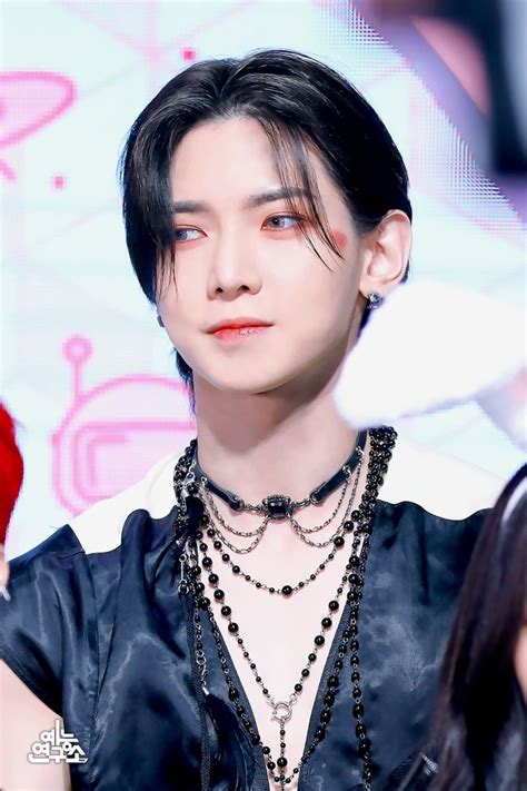Ateez Yeosang Kang Yeo Sang Kpop Guys I Need Friends