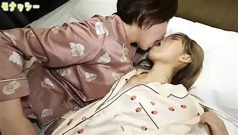 Kort Haar Mooie Japanse Amateur Buitenshuis Oraal En Bezwete Autoseks XHamster