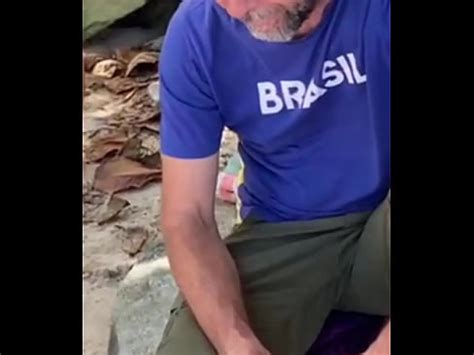 Orgía en la playa teniendo sexo delante de todos XVIDEOS