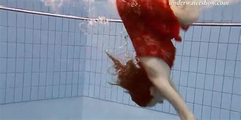 Team Latinas Dancing Nude In The Pool Tnaflix