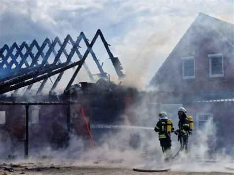 Garage Brennt Lichterloh Einsatzbericht Gro Heide