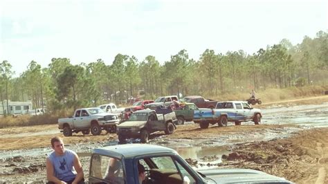 Redneck Yacht Club New Years Mudding Pics Trucks Gone Wild