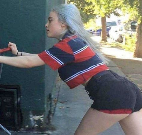 Pin By KevinMask666 On Billie Eilish Cute Lesbian Couples Beautiful