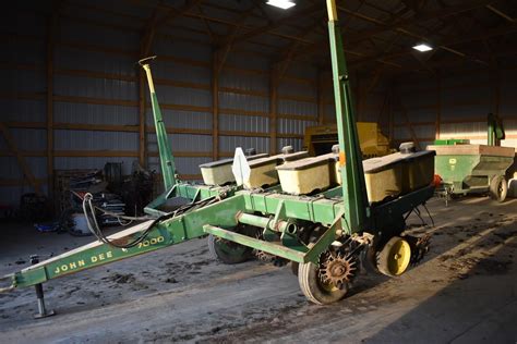 John Deere 7000 4 Row Planter Bigiron Auctions