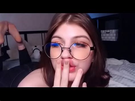 Blowjob To My Roommate After Finishing My Homework XVIDEOS