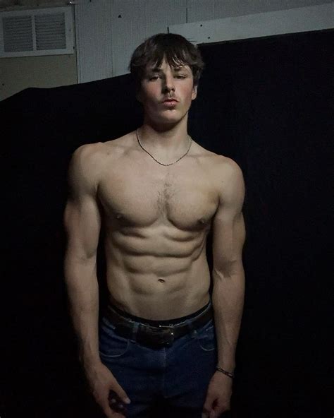 Devin Tingen - Devin Tingen added a new photo.