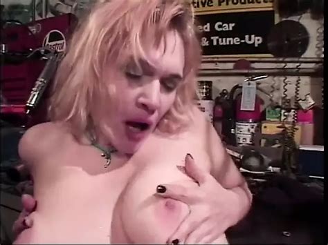 Mature Slut Gets Pussy Fingered And Fucked Xhamster