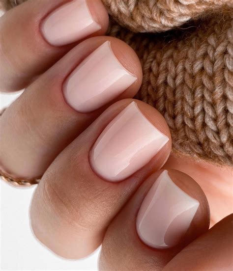 ARTY NAILS SILK NUDE RUBBER BASE 5 Ml Hema Di Hema TPO Free Gradivna Baza Arty Nails