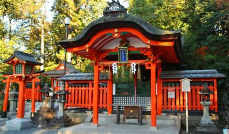 6 Self-Guided Walking Tours in Kyoto, Japan + Maps