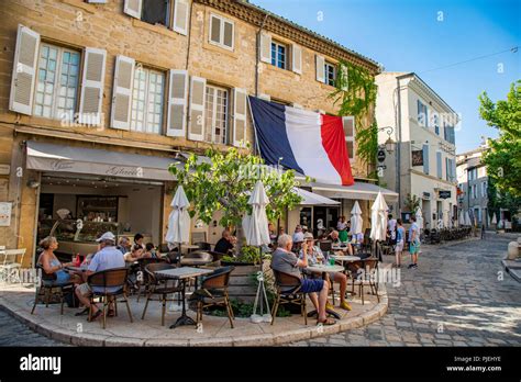 Best Small Town Cafés In France