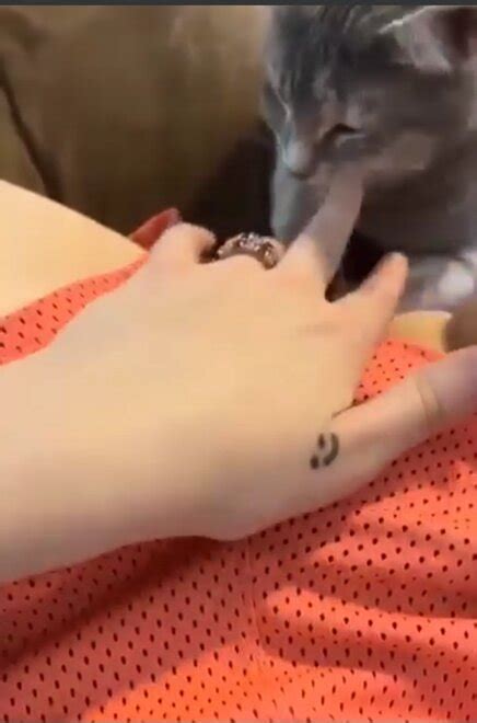 Widowed Mom Porn Pic