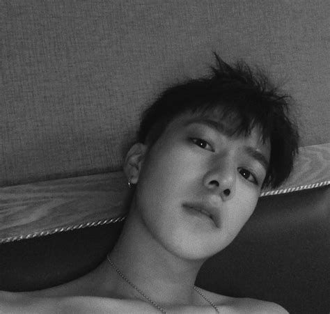 Con gái đua nhau ghim anh chủ shop Taobao đẹp trai hơn cả hot boy