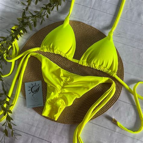 Biquini Que Empina O Bumbum - Biquíni Cortininha e Empina Bumbum Amarelo Neon Kesiê Biquinis - Loja ...