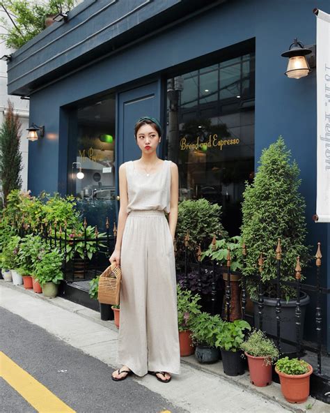 M N Hot Hit B N Nh T Nh Ph I C H N Y N U Mu N L M M T C N Ng Bi T C Ch N M C