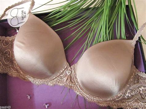 Triumph Bra Fashion Angel Curves Porn Pictures Xxx Photos Sex Images Pictoa