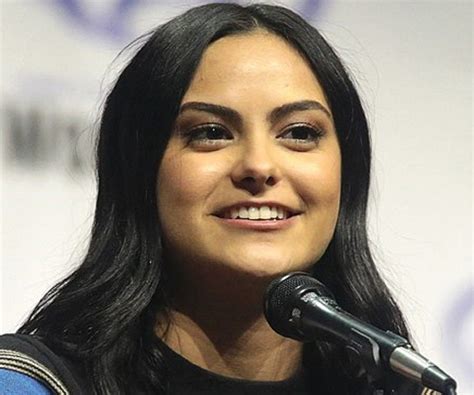 Camila Mendes Biography - Facts, Childhood, Family Life & Achievements