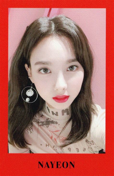 Pin By Ilovekpop On Twice 娜璉（nayeon） Nayeon Photocard Twice Photocard