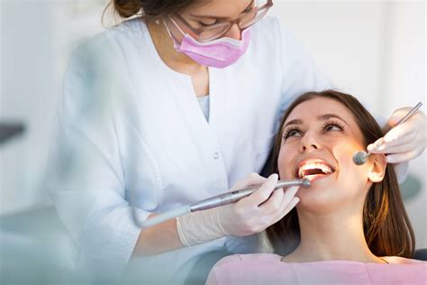 9 ventajas de la profilaxis para tu sonrisa FUNESDENTAL Clínica