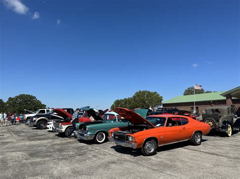 Praise Center Ministries - Home