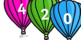 FREE Counting In 5s On Plain Hot Air Balloons Display Activity