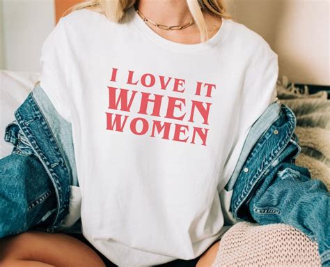 Sapphic T Shirt Lesbian Feminist Tshirt Wlw Gift Ideas Retro Lesbian Tee Subtle Lesbian