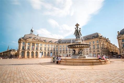 Bordeaux Tour A Piedi Delle Attrazioni Da Non Perdere Getyourguide