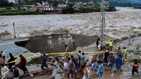 Pakistan Dilanda Banjir Bandang Lebih Dari 1000 Orang Meninggal Dan