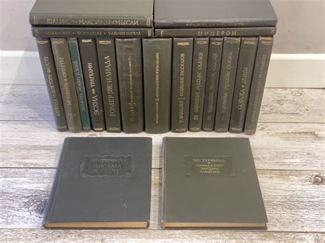 Литературные памятники: 250 грн. - Книги / журнали Київ на Olx