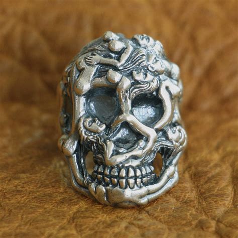 LINSION 925 Sterling Silver Sexy Naked Grils Skull Ring Mens Biker Punk