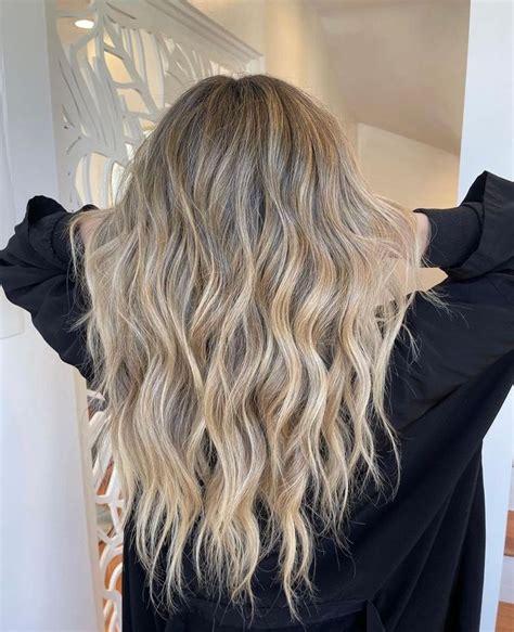 17 Warm Blonde Hair Colors Trending All Over Social Media Right Now Hair Style Talk