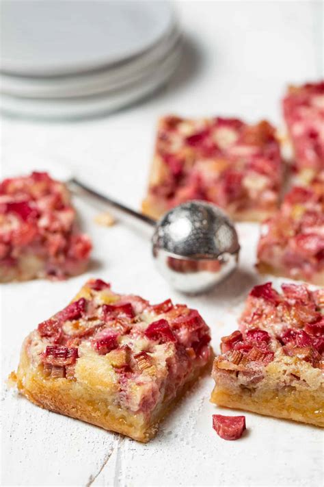 Easy Rhubarb Bars (only a handful of ingredients) - Garnish with Lemon