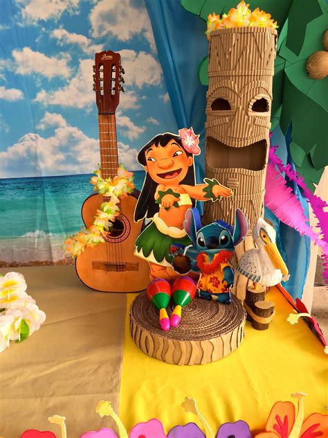Lilo Hawaiiana y stich | Fiestas de cumpleaños hawaianas, Decoración de