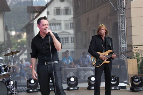 Buon Compleanno Tiziano Ferro L Icona Gay Amata Da Tutta La Comunit Compie Oggi Anni Gay It